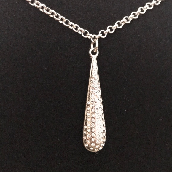SILVER TONE LONG DOUBLE NECKLACE - Picture 2 of 5